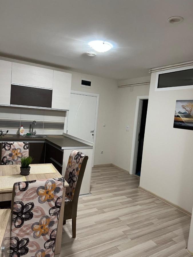 Apartmani Vrla Владичин-Хан Экстерьер фото